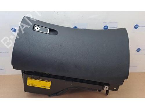 Used Glove box Glove box MERCEDES-BENZ E-CLASS T-Model (S213) E 200 d (213.213) (150 hp) 38838235 38838235