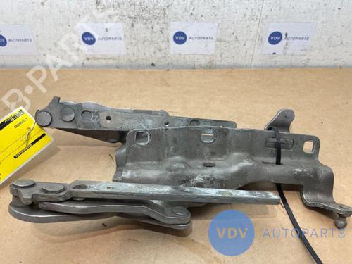 Used Hinge/Door check strap MERCEDES-BENZ C-CLASS (W203) C 200 CDI (203.007) (122 hp) 25968414