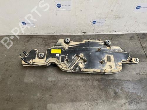 adblue-tank-mercedes-benz-a-class-w177-2018-38832089 main image