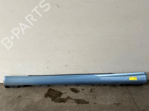 Used Left sideskirt Left sideskirt 39250622 39250622