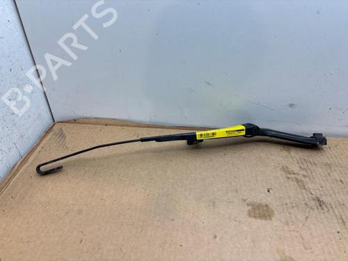 Used Front windshield wiper arm MERCEDES-BENZ S-CLASS (W220, V220) S 320 (220.065, 220.165) (224 hp) 30644814