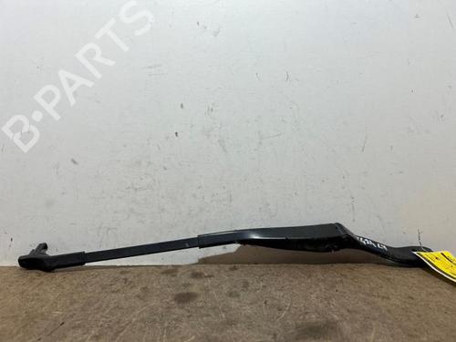 front-windshield-wiper-arm-mercedes-benz-e-class-w211-2002-2003-2004-2005-2006-2007-2008-2009-40202452 main image