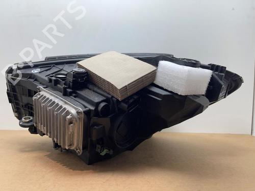 Right headlight MERCEDES-BENZ C-CLASS (W206) C 180 (206.041) | BP38829189C29 - Image 2