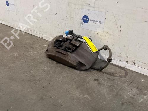 Used Right front brake caliper Right front brake caliper 38835465 38835465