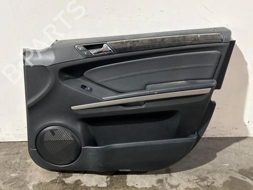 Used Front right panel Front right panel 38817013 38817013
