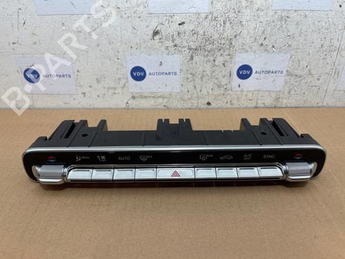 climate-control-mercedes-benz-cla-c118-2019-38834635 main image