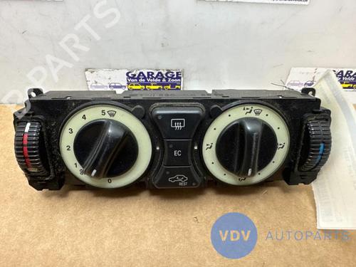 Used Climate control MERCEDES-BENZ SLK (R170) 200 Kompressor (170.445) (192 hp) 25948867