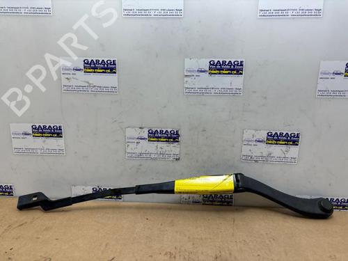 front-windshield-wiper-arm-mercedes-benz-c-class-t-model-s204-2007-2008-2009-2010-2011-2012-2013-2014-38843513 main image