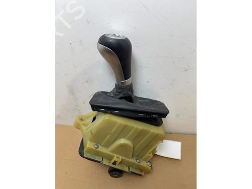 gear-lever-mercedes-benz-c-class-w204-2007-2008-2009-2010-2011-2012-2013-2014-2015-38823871 main image