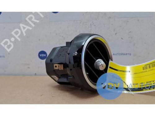 Used Air vent MERCEDES-BENZ C-CLASS (W205) C 220 BlueTEC / d (205.003) (163 hp) 25964251