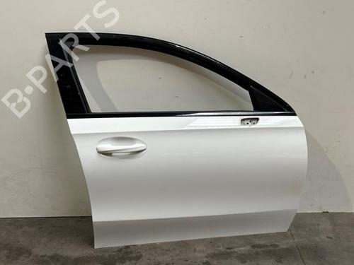 Porta anteriore destra MERCEDES-BENZ A-CLASS Saloon (V177) A 200 (177.187) (163 hp) 30825900