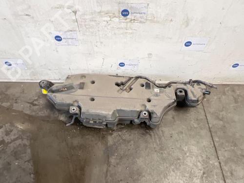 adblue-tank-mercedes-benz-a-class-w177-2018-38829291 main image