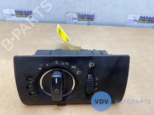 Used Headlight switch MERCEDES-BENZ M-CLASS (W164) ML 500 4-matic (164.172) (388 hp) 25957116