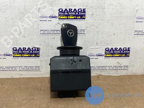 Control unit MERCEDES-BENZ C-CLASS (W203) C 180 Kompressor (203.046) | BP25947782M11 