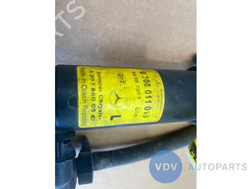 Washer pump MERCEDES-BENZ C-CLASS (W203) C 220 CDI (203.006, 203.008) | BP25946171E24 