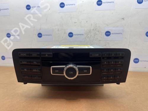 radio-mercedes-benz-gla-class-x156-2013-2014-2015-2016-2017-2018-2019-2020-2021-2022-38839367 main image