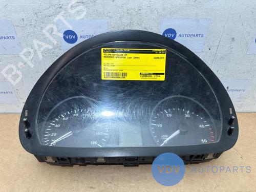 Used Display monitor MERCEDES-BENZ SPRINTER 3,5-t Van (B906) 309 CDI (906.631, 906.633, 906.635, 906.637) (88 hp) 25966784