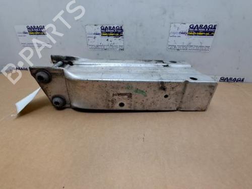 Used Front bumper bracket Front bumper bracket 38842350 38842350