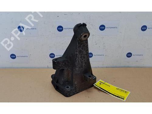 Used Engine mount Engine mount MERCEDES-BENZ SPRINTER 3,5-t Van (B906) 316 CDI (906.631, 906.633, 906.635, 906.637) (163 hp) 38838410 38838410