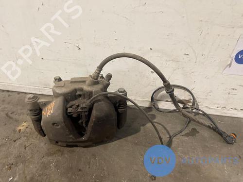 Used Right front brake caliper MERCEDES-BENZ GLK-CLASS (X204) 200 CDI (204.901) (143 hp) 25967015