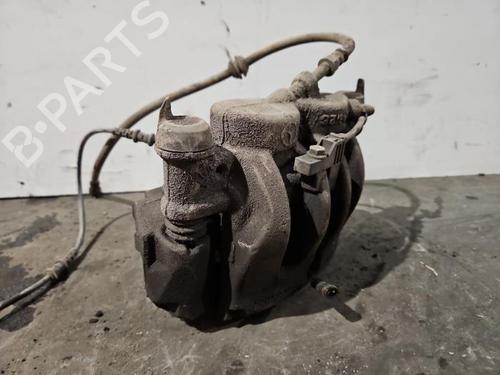 Used Right front brake caliper Right front brake caliper 38825981 38825981