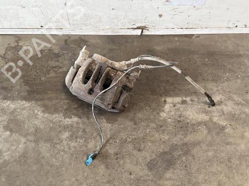 Used Right front brake caliper Right front brake caliper 38829446 38829446