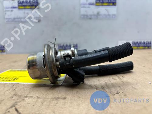 Used Injector MERCEDES-BENZ C-CLASS (W205) C 200 d (205.007) (136 hp) 25957216