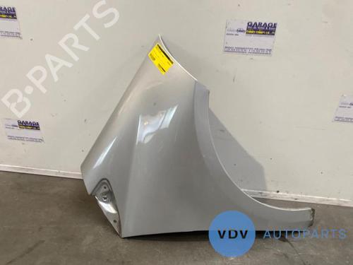 Used Right front fenders MERCEDES-BENZ A-CLASS (W169) A 150 (169.031, 169.331) (95 hp) 25953964