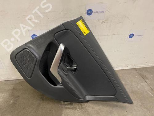 left-front-door-mercedes-benz-cla-shooting-brake-x118-2019-38836332 main image