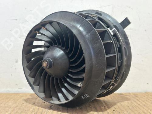 Used Heater blower motor Heater blower motor MERCEDES-BENZ CLS (C257) CLS 220 d (257.314) (194 hp) 39936237 39936237