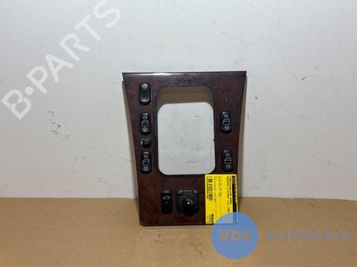 Switch MERCEDES-BENZ E-CLASS (W210) E 200 (210.035) | BP29704155I30 