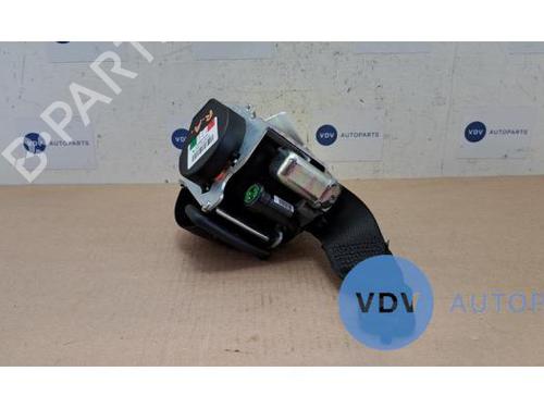 Used Rear right seatbelt MERCEDES-BENZ C-CLASS (W204) C 180 CGI (204.049) (156 hp) 25963719