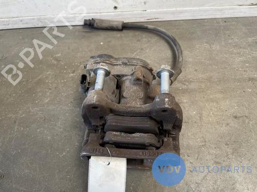 Left rear brake caliper MERCEDES-BENZ GLA-CLASS (X156) GLA 220 CDI (156.903) | BP25964405M107 