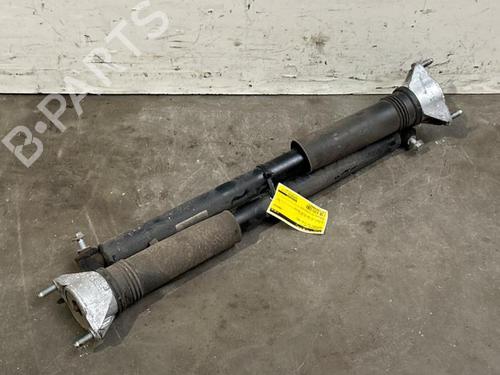Used Left front shock absorber Left front shock absorber MERCEDES-BENZ CLA Shooting Brake (X118) CLA 200 d (118.612) (150 hp) 38817835 38817835