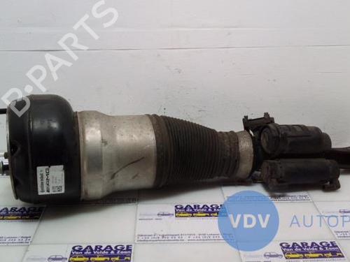 Used Right front shock absorber MERCEDES-BENZ S-CLASS (W222, V222, X222) AMG S 63 (222.187) (612 hp) 25941096