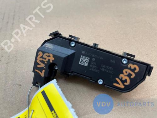 Switch MERCEDES-BENZ E-CLASS (W213) E 300 e (213.053) | BP29466323I30 