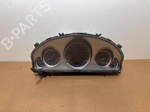 instrument-cluster-mercedes-benz-e-class-w212-2009-2010-2011-2012-2013-2014-2015-2016-38827676 main image
