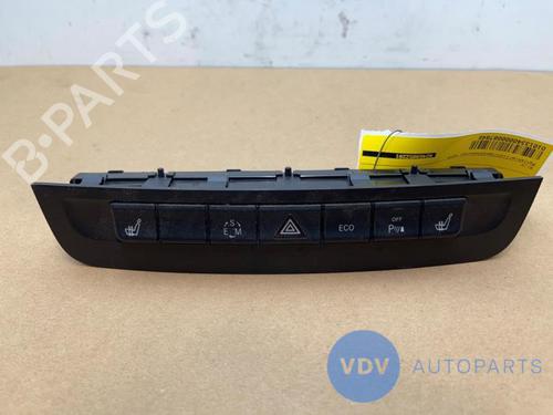 Used Warning switch MERCEDES-BENZ B-CLASS Sports Tourer (W246, W242) B 180 (246.242) (122 hp) 29578358