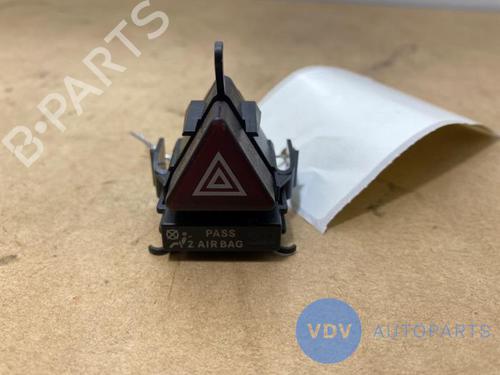 Used Warning switch MERCEDES-BENZ A-CLASS (W169) A 160 CDI (169.006, 169.306) (82 hp) 25959946