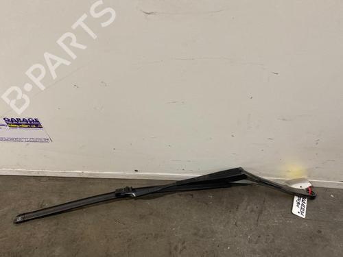 front-windshield-wiper-arm-mercedes-benz-cls-c218-2011-2012-2013-2014-2015-2016-2017-38847721 main image
