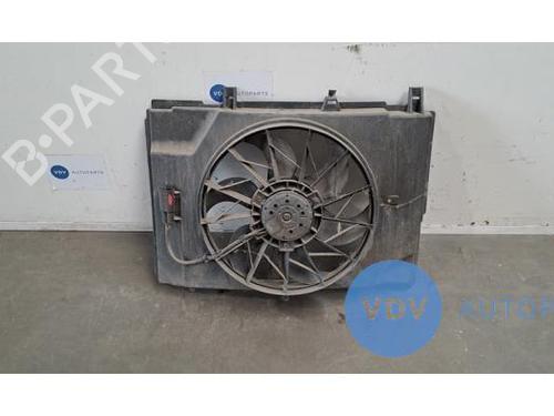 Used Radiator fan MERCEDES-BENZ E-CLASS (W210) E 220 CDI (210.006) (143 hp) 25964786