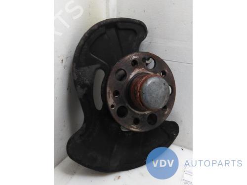 Used Left front steering knuckle MERCEDES-BENZ C-CLASS T-Model (S203) C 200 CDI (203.207) (122 hp) 25942445
