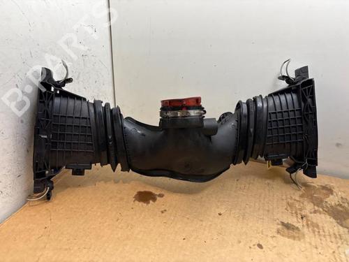 Used Mass air flow sensor MERCEDES-BENZ E-CLASS T-Model (S212) E 350 CDI 4-matic (212.289) (231 hp) 30401366
