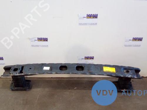 Used Crossmember MERCEDES-BENZ A-CLASS (W176) A 200 (176.043) (156 hp) 25942900