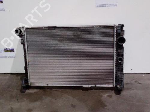 Used Water radiator Water radiator MERCEDES-BENZ C-CLASS (W204) C 200 CDI (204.001) (136 hp) 38854277 38854277