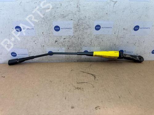 front-windshield-wiper-arm-mercedes-benz-a-class-w177-2018-38832085 main image
