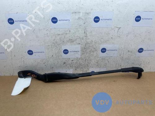 Used Front windshield wiper arm MERCEDES-BENZ E-CLASS (W211) E 200 CDI (211.004) (102 hp) 25974347