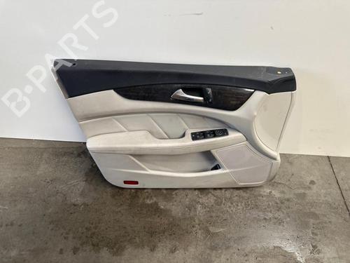Used Front left panel Front left panel 38828959 38828959