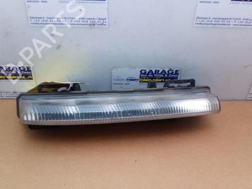 right-daytime-light-mercedes-benz-e-class-w212-2009-2010-2011-2012-2013-2014-2015-2016-38854251 main image