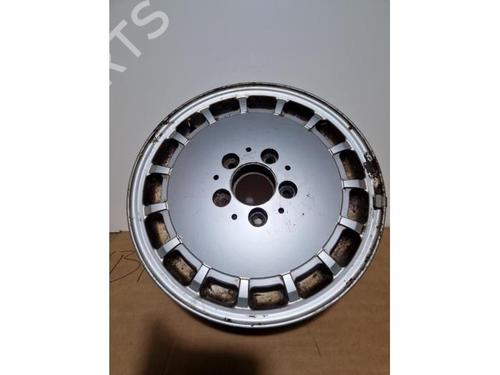 Used Rim Rim MERCEDES-BENZ 190 (W201) D 2.0 (201.122) (72 hp) 40483334 40483334
